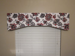 Tudor Cornice