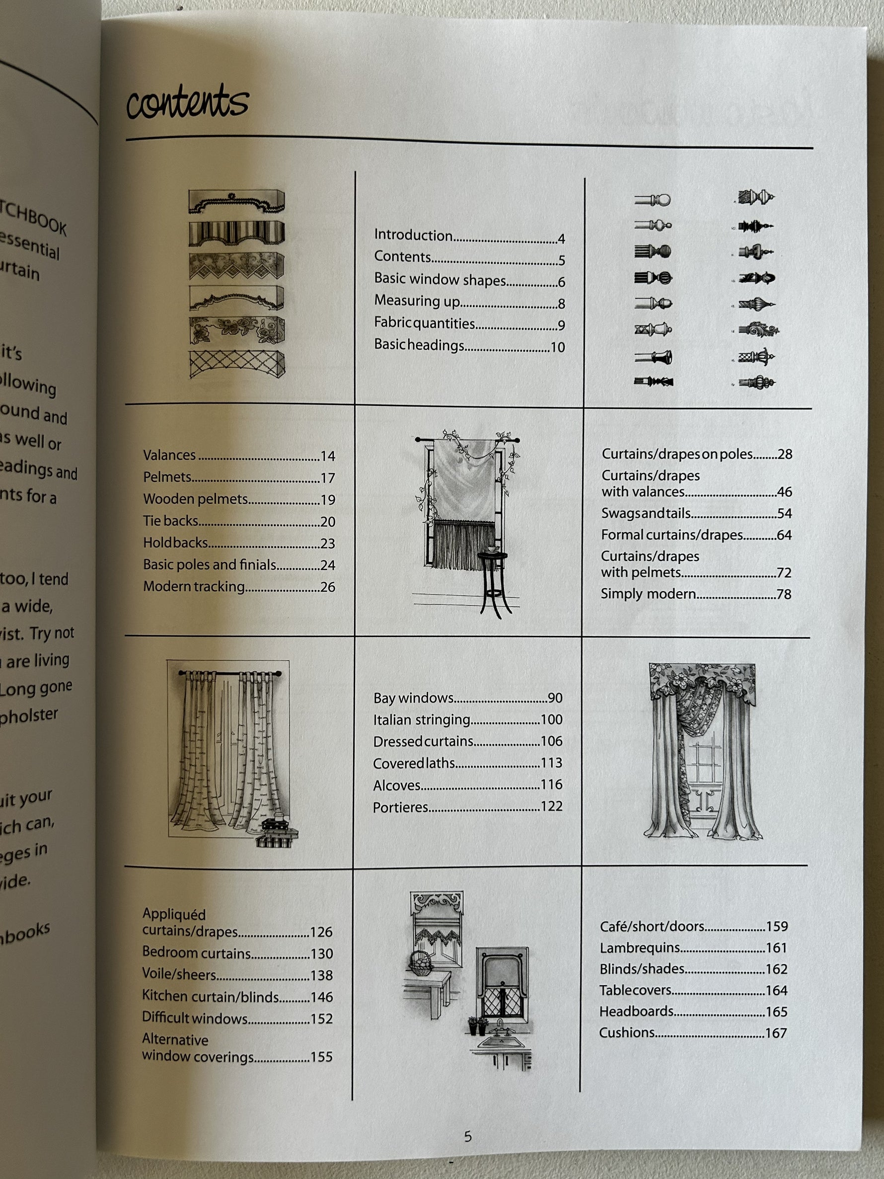 The Curtain Sketchbook: Wendy Baker's Collection of Classic and Contemporary Curtain Designs (Used- Like New)