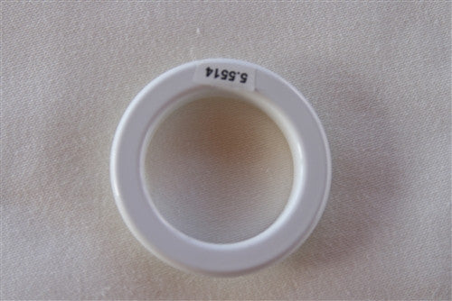 White Snap in Grommets