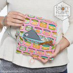 IJFP201 Pocketbook Wristlet Fabricflair Pattern