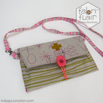 IJFP201 Pocketbook Wristlet Fabricflair Pattern