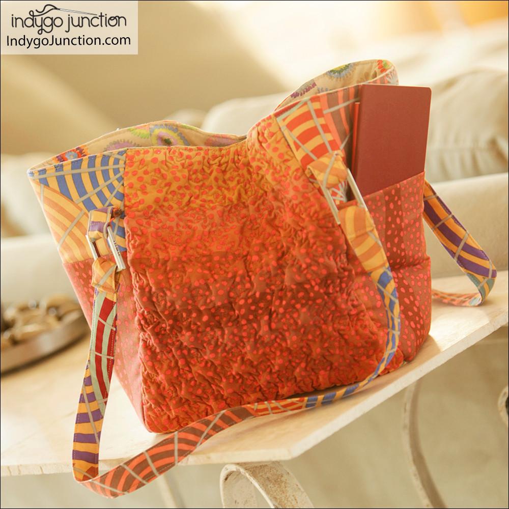 IJ927 Urban Tote by Indygo Junction