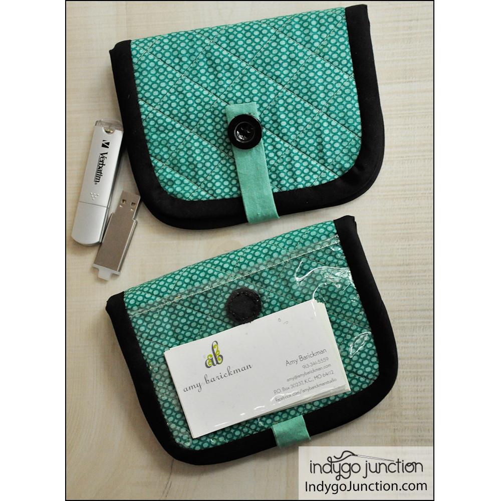 IJ954 Tech Accessory Organizer