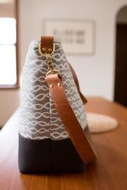 Explorer Tote
