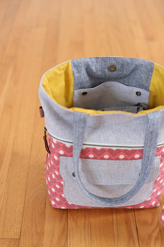 Caravan Tote + Pouch