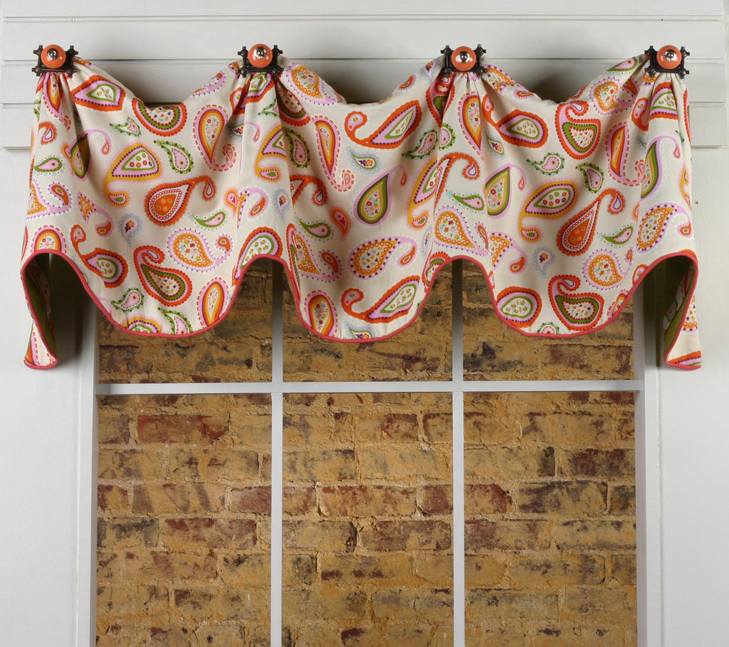Mims Valance by Pate Meadows