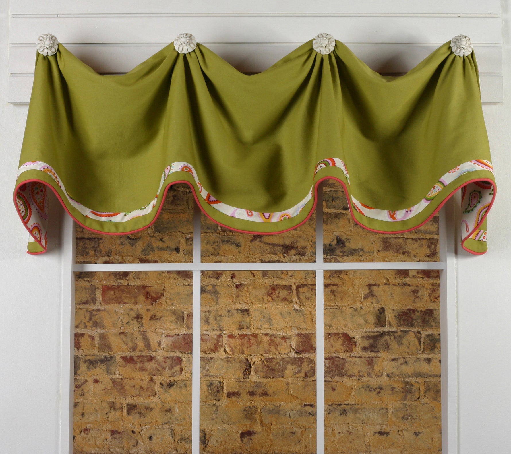 Make the pattern yuour own! Easy to change Mims Valance Pattern