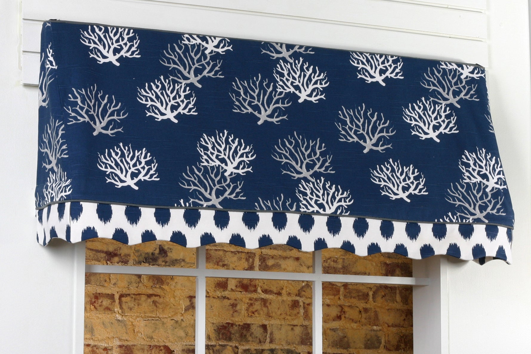 Sadie Awning Valance Pattern  perfect for kitchens